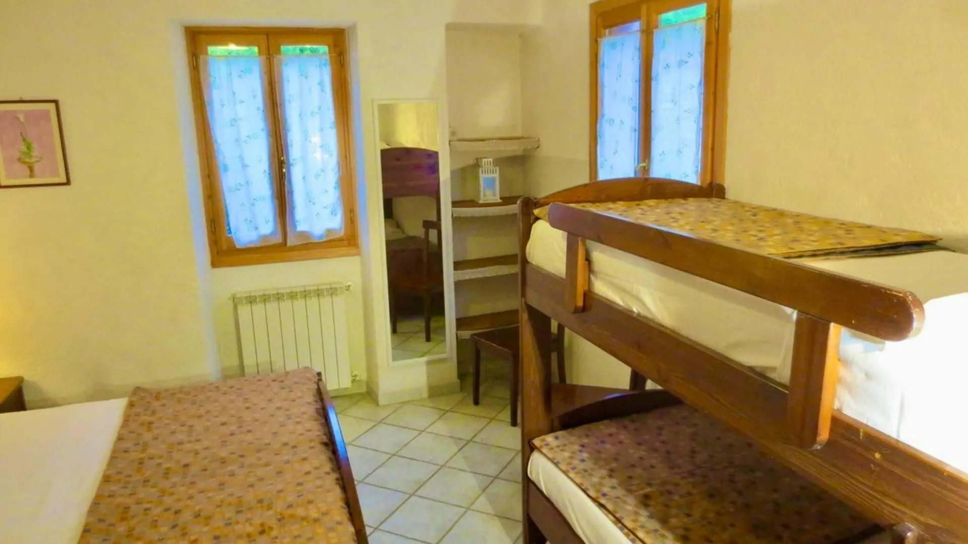 Apartment Country House With Big Garden Gazzelli Italy